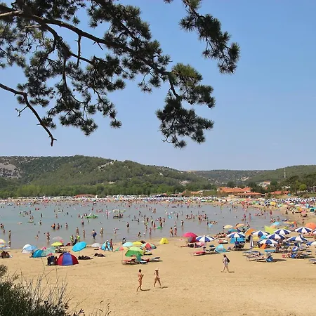 In - Insel Rab 37000