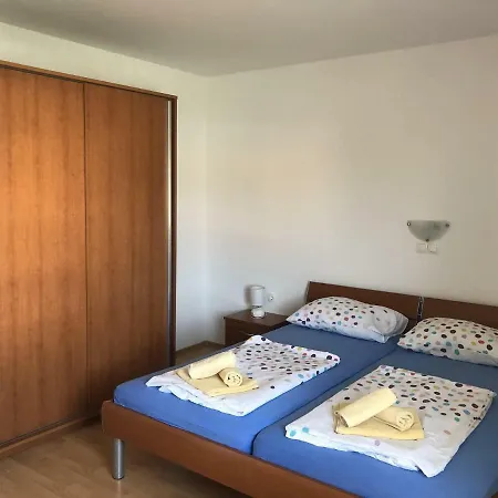 In - Insel Rab 37000 Lejlighed